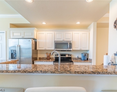 17921 Bonita National Boulevard - Photo Thumbnail 7