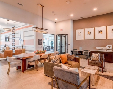13939 Hillcroft Avenue - Photo Thumbnail 10