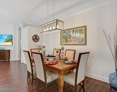 783 92nd Avenue N - Photo Thumbnail 9