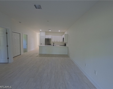 2216 Kenneth Avenue S - Photo Thumbnail 7