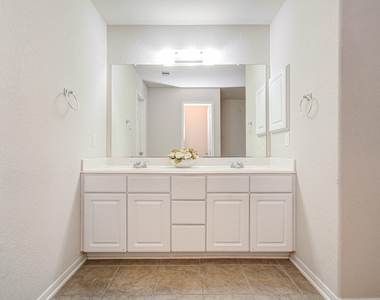 23714 Legacy Oak Street - Photo Thumbnail 39