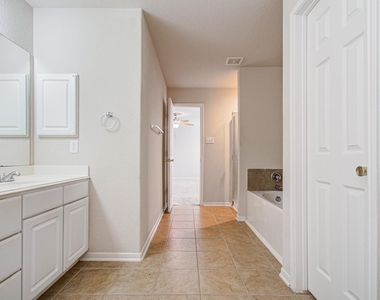 23714 Legacy Oak Street - Photo Thumbnail 38