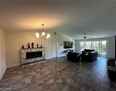 108 Templewood Court - Photo Thumbnail 9