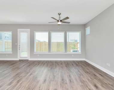 2715 Katri Way - Photo Thumbnail 12