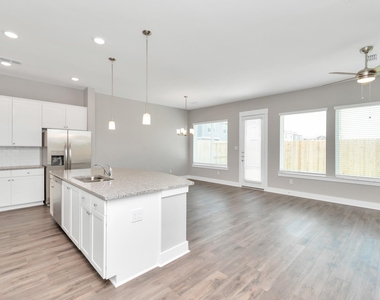 2715 Katri Way - Photo Thumbnail 4