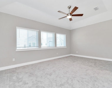 2715 Katri Way - Photo Thumbnail 18