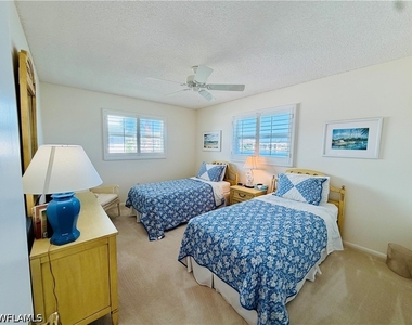 333 Harbour Drive - Photo Thumbnail 16