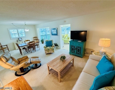 333 Harbour Drive - Photo Thumbnail 6