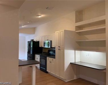 3260 72nd Avenue Ne - Photo Thumbnail 9