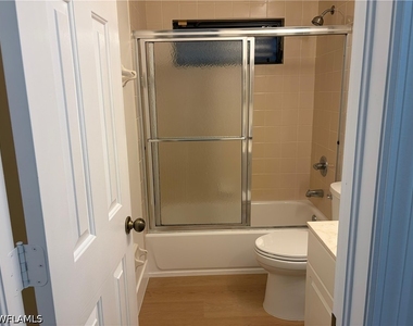 3260 72nd Avenue Ne - Photo Thumbnail 17