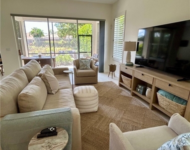 6703 Old Banyan Way - Photo Thumbnail 5