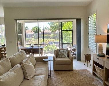 6703 Old Banyan Way - Photo Thumbnail 6