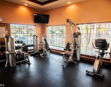 1230 Wildwood Lakes Boulevard - Photo Thumbnail 5