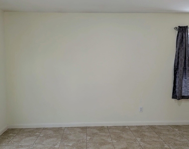 16310 Cole Bridge Lane - Photo Thumbnail 10