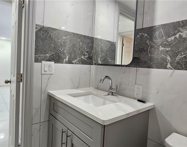 1251 7th Avenue N - Photo Thumbnail 20