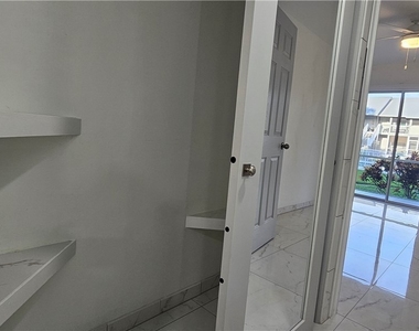 1251 7th Avenue N - Photo Thumbnail 15