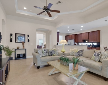 12731 Aviano Drive - Photo Thumbnail 5