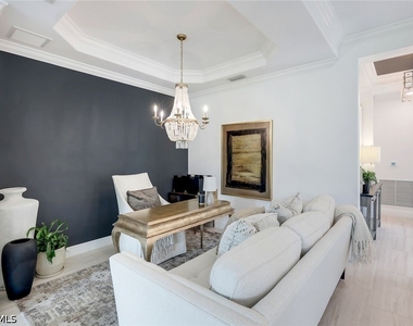 16348 Viansa Way - Photo Thumbnail 4