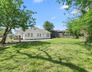 3916 Kennon Street - Photo Thumbnail 1
