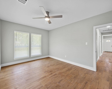 3916 Kennon Street - Photo Thumbnail 11