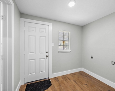 3916 Kennon Street - Photo Thumbnail 17