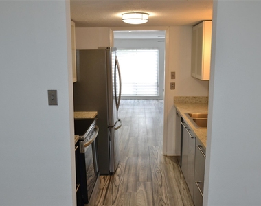 2325 Briarwest Boulevard - Photo Thumbnail 15