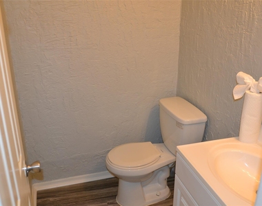 2325 Briarwest Boulevard - Photo Thumbnail 25
