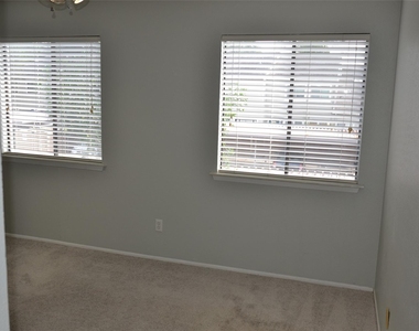 2325 Briarwest Boulevard - Photo Thumbnail 37