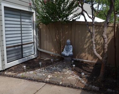 2325 Briarwest Boulevard - Photo Thumbnail 5