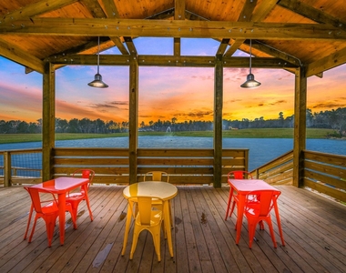 6015 Diamond Leaf Court - Photo Thumbnail 20