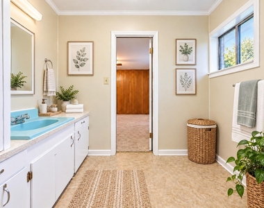 11311 Reinecker Road - Photo Thumbnail 10