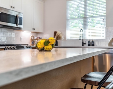 5714 Barbara Rose Lane - Photo Thumbnail 18