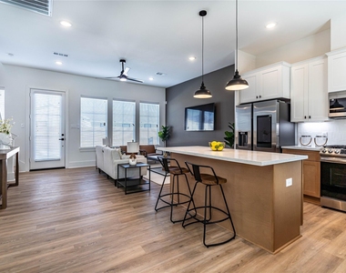 5714 Barbara Rose Lane - Photo Thumbnail 22