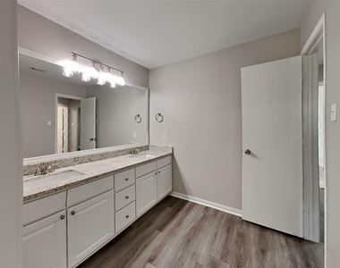 16802 Accolade Way - Photo Thumbnail 14