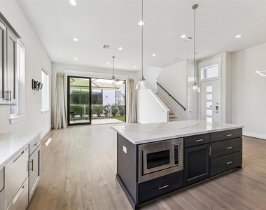 9803 Blissful Prairie Lane - Photo Thumbnail 8