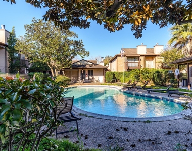 1500 Bay Area Boulevard - Photo Thumbnail 16
