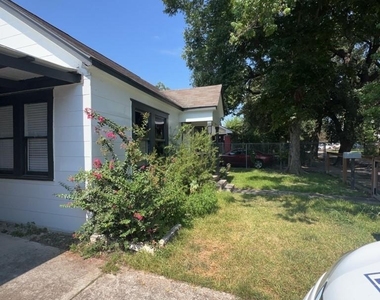 7424 Rusk Street - Photo Thumbnail 1