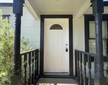 7424 Rusk Street - Photo Thumbnail 2