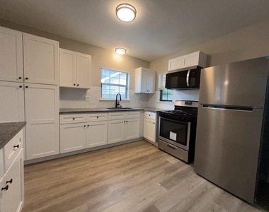 7424 Rusk Street - Photo Thumbnail 20