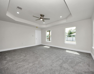 1102 Gazin Street - Photo Thumbnail 19