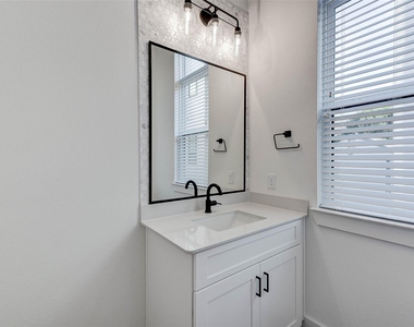 1817 Prospect Street - Photo Thumbnail 26