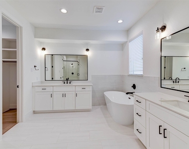 1817 Prospect Street - Photo Thumbnail 25