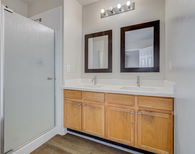 13983 Maximos Drive - Photo Thumbnail 22