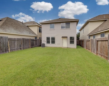 13983 Maximos Drive - Photo Thumbnail 33
