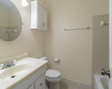 14310 Fair Knoll Way - Photo Thumbnail 7