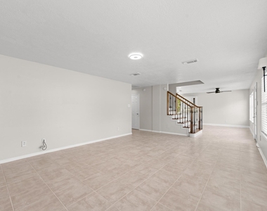20322 Sabal Palms Drive - Photo Thumbnail 15