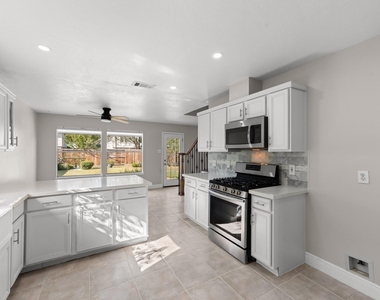 20322 Sabal Palms Drive - Photo Thumbnail 8