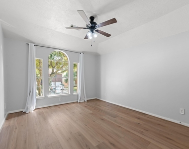 20322 Sabal Palms Drive - Photo Thumbnail 26