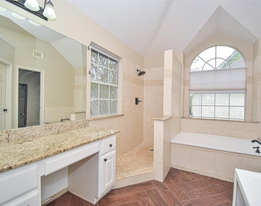 12919 Bristol Berry Drive - Photo Thumbnail 35