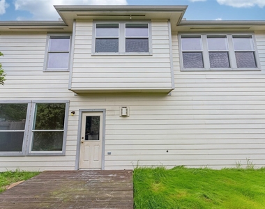 21706 Spring Vine Ln - Photo Thumbnail 29